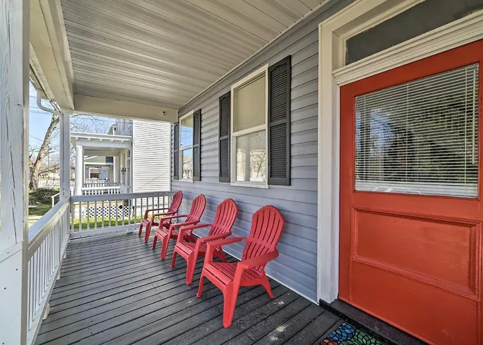 Home With Hot Tub Less Than 2 Mi To Downtown Richmond!